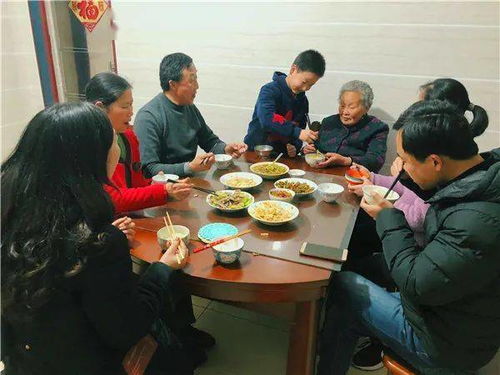 全国最美家庭 的 红色基因